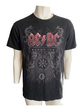 AC/DC Band TShirt (XL)